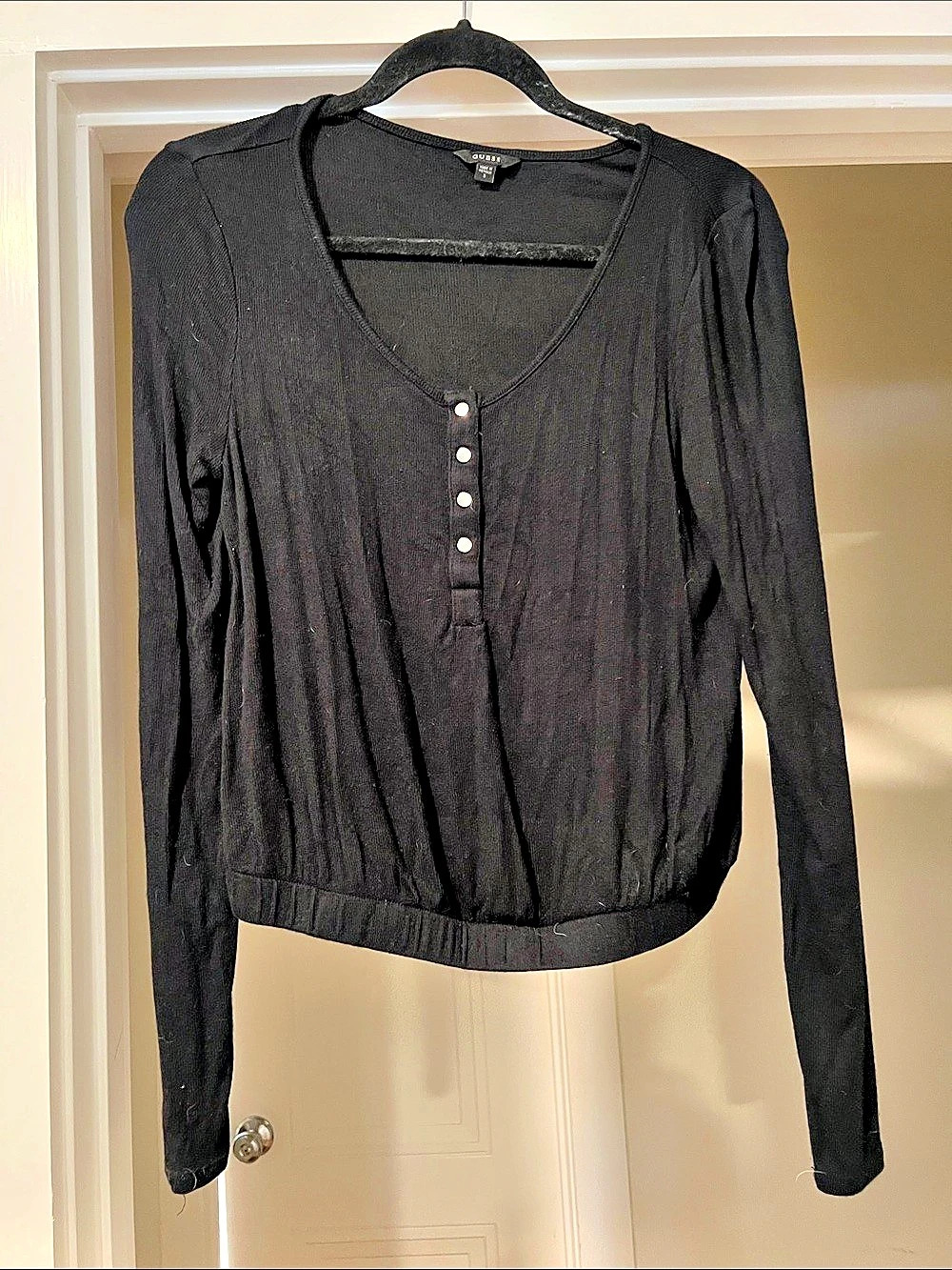 Guess Karlee Jewel-Button Ribbed Henley Top Black